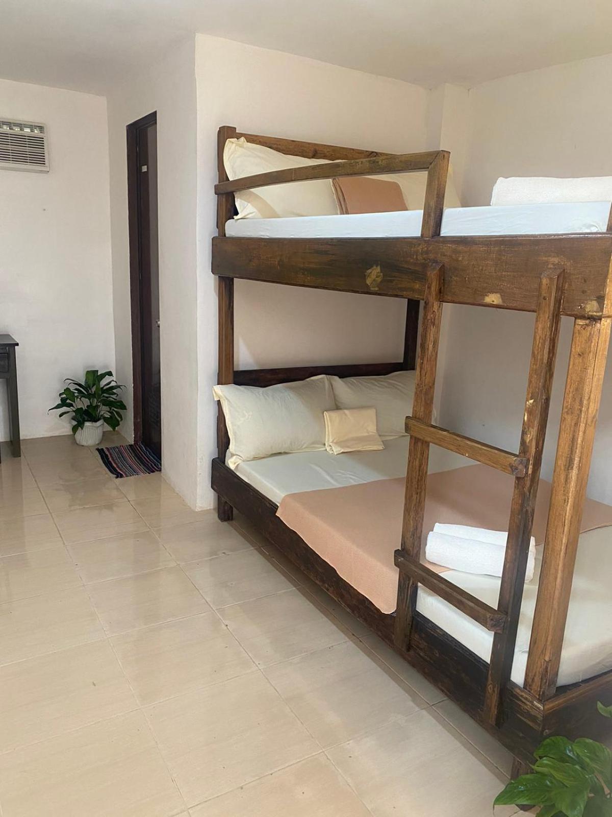 Bonzu Homestay General Luna  Exterior photo